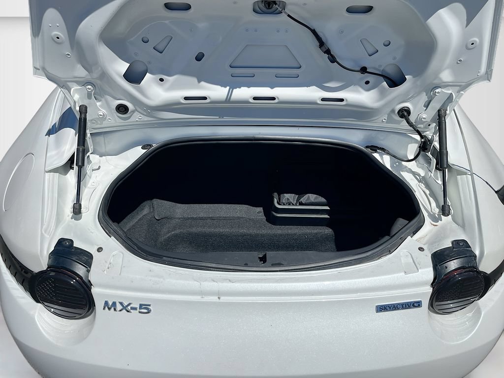 Used 2022 MAZDA MX-5 Miata RF Grand Touring w/ Weather Package RWD image 24