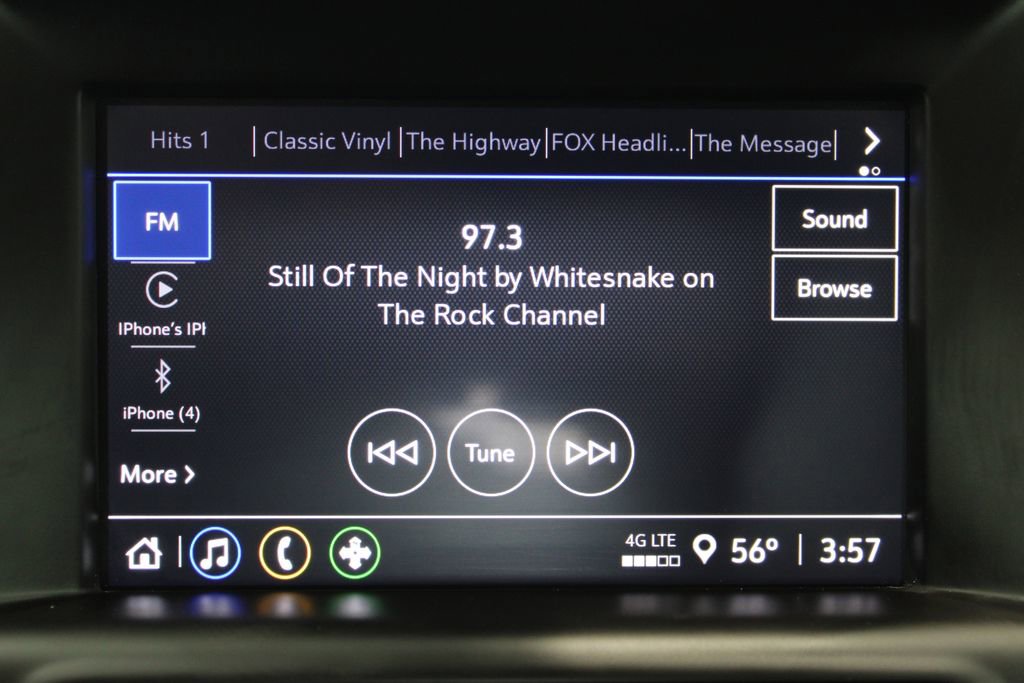 Used 2024 GMC Terrain SLE image 13