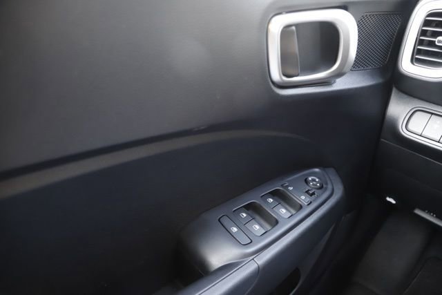 Certified 2026 Hyundai Venue SEL FWD image 24