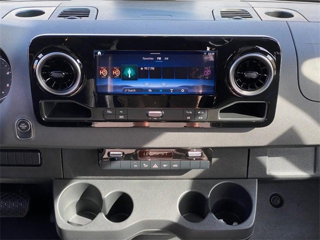 New 2025 Mercedes-Benz Sprinter 3500 image 9