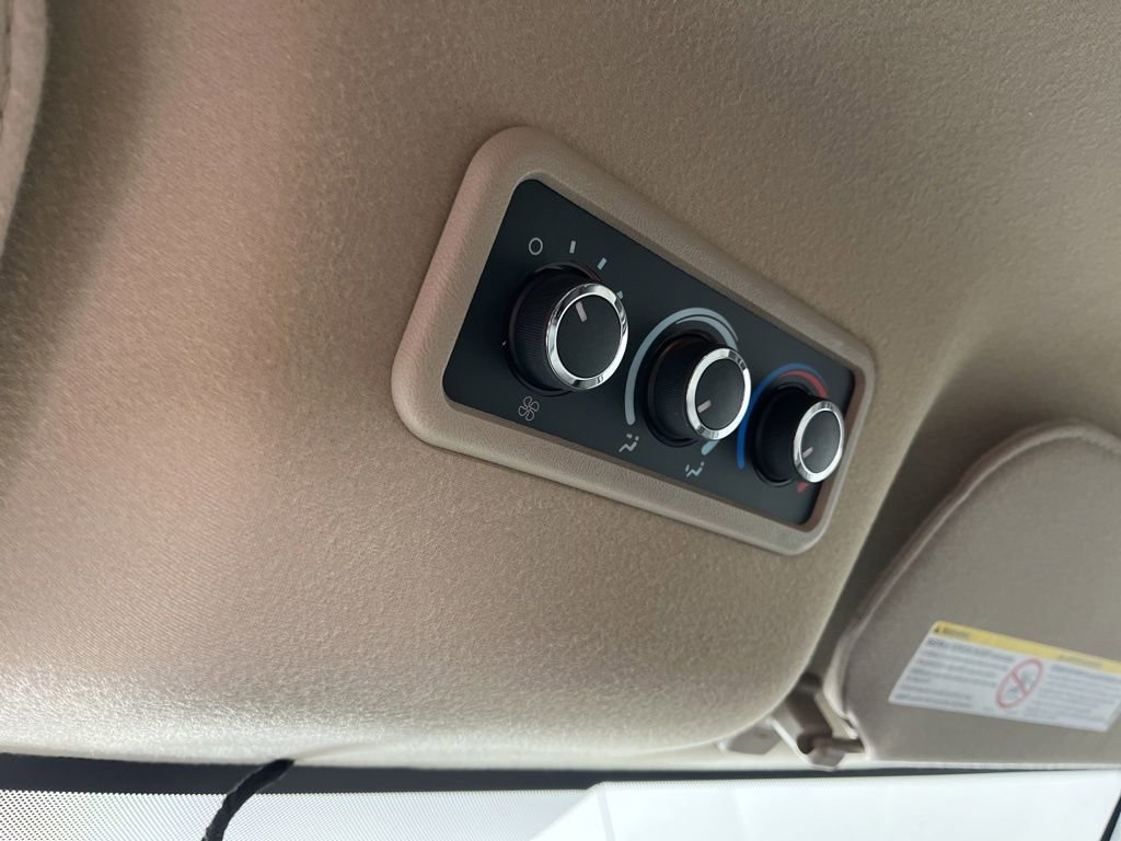 New 2026 Chevrolet Express 3500 LS RWD image 27