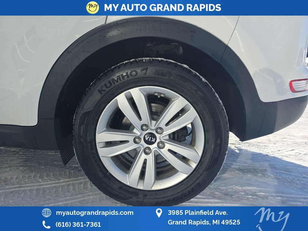 Used 2019 Kia Sportage LX image 40