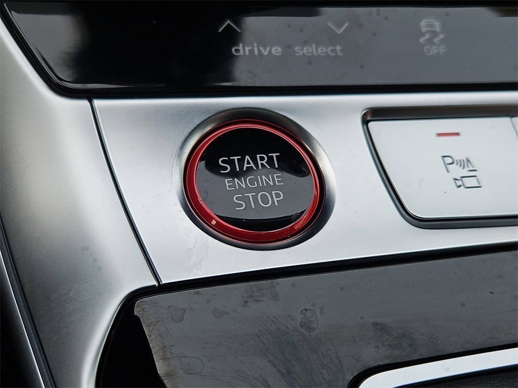 Used 2024 Audi RS 6 performance image 28