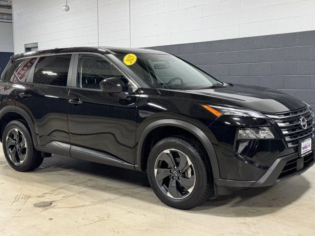 Used 2025 Nissan Rogue SV image 6