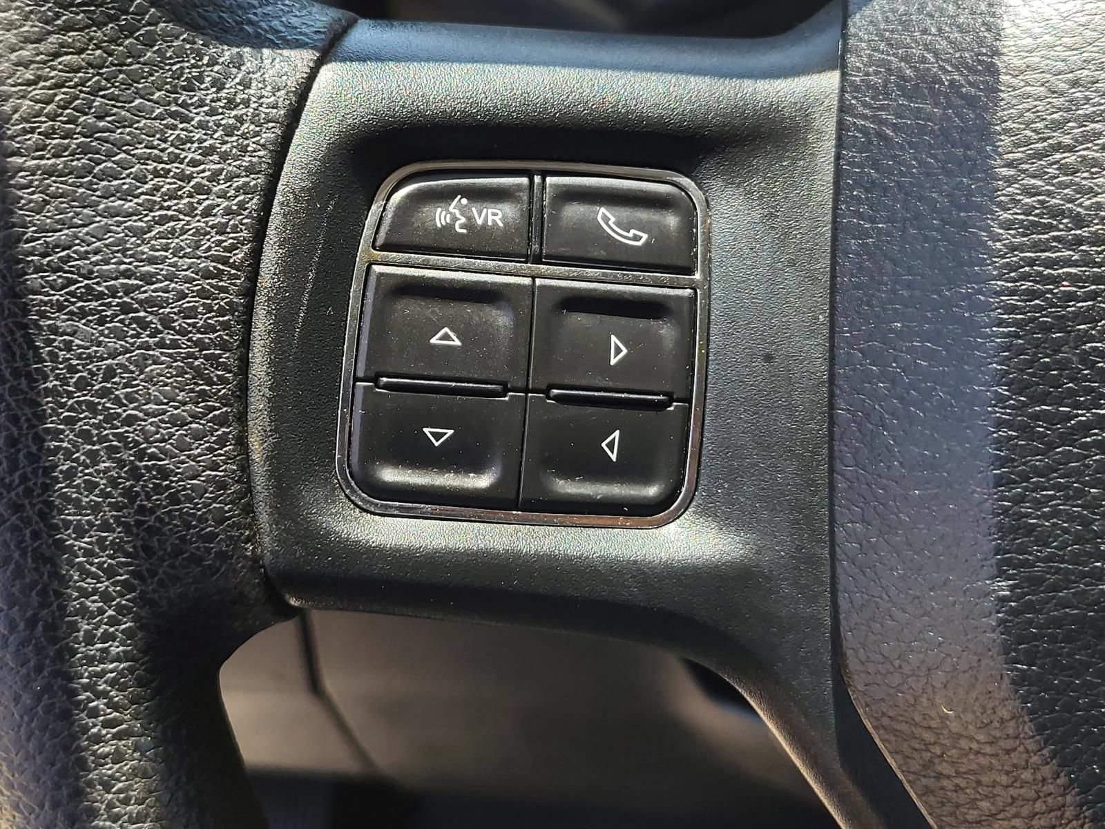Used 2017 RAM 2500 SLT AWD/4WD image 28