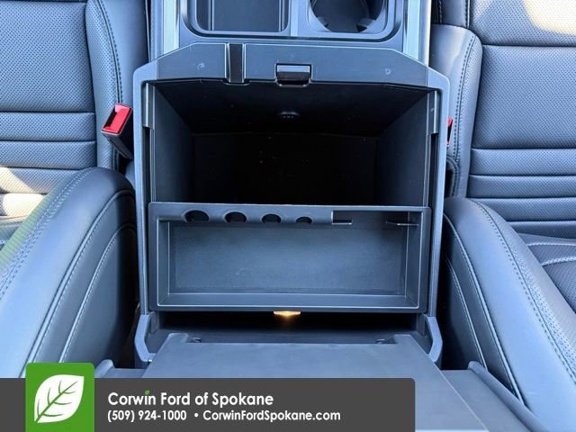 Used 2026 Ford F450 Platinum AWD/4WD image 30