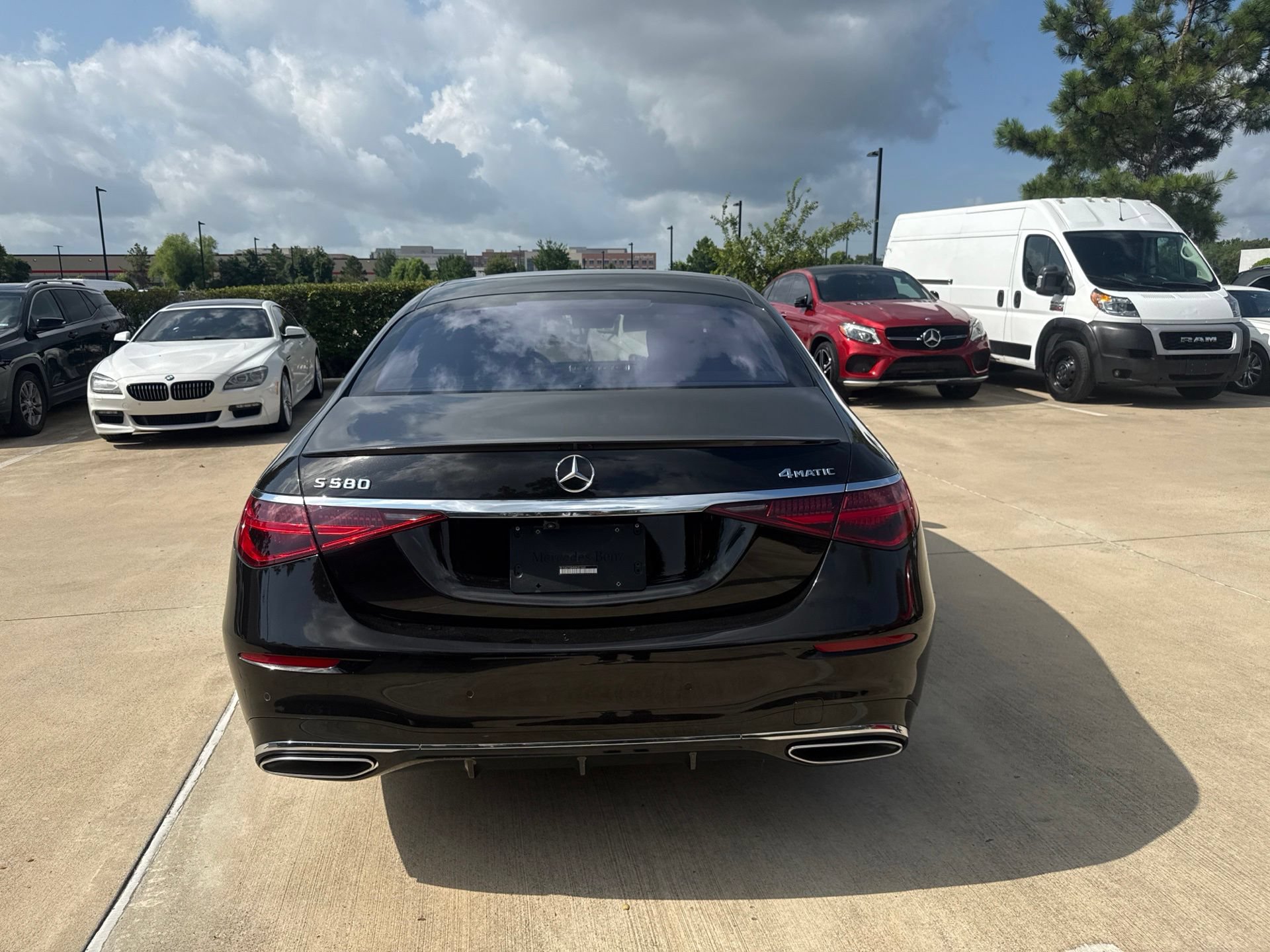 Used 2021 Mercedes-Benz S 580 4MATIC Sedan image 5