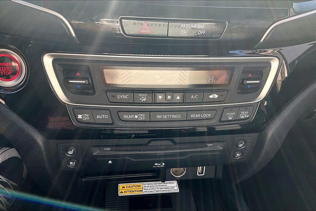 Used 2019 Honda Pilot Touring image 15