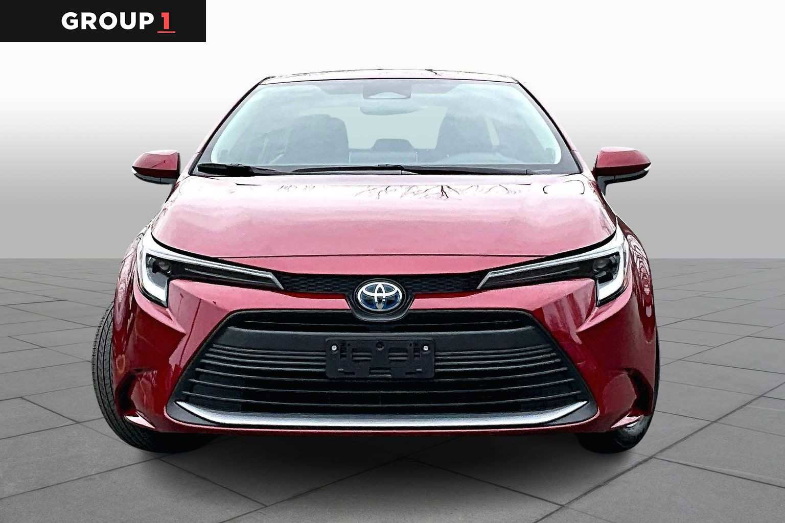 Certified 2024 Toyota Corolla XLE image 4