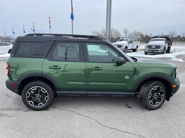 New 2025 Ford Bronco Sport Outer Banks w/ Outer Banks Tech Package+ image 16