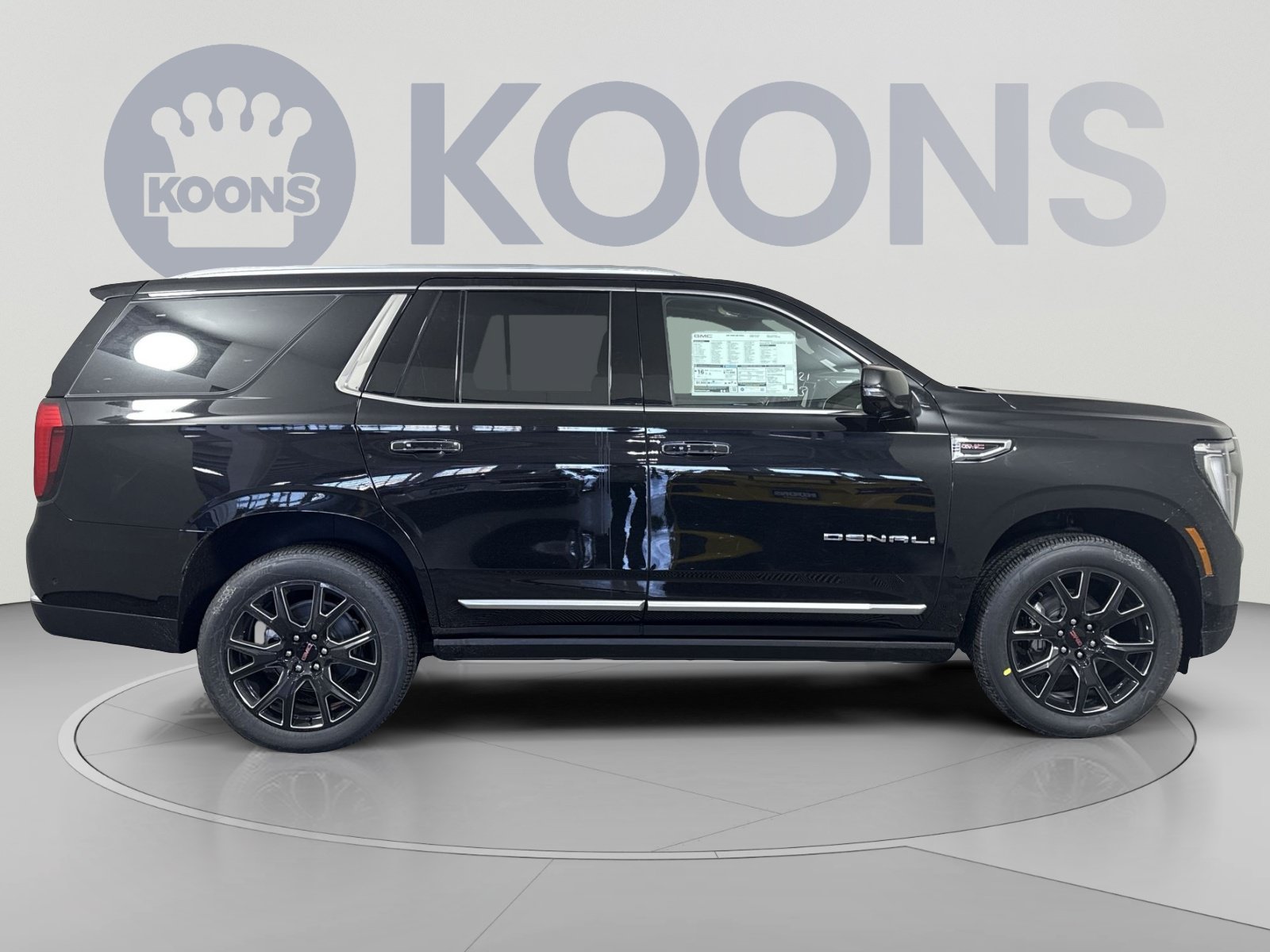 New 2026 GMC Yukon Denali w/ Sun & Power Step Package AWD/4WD image 8