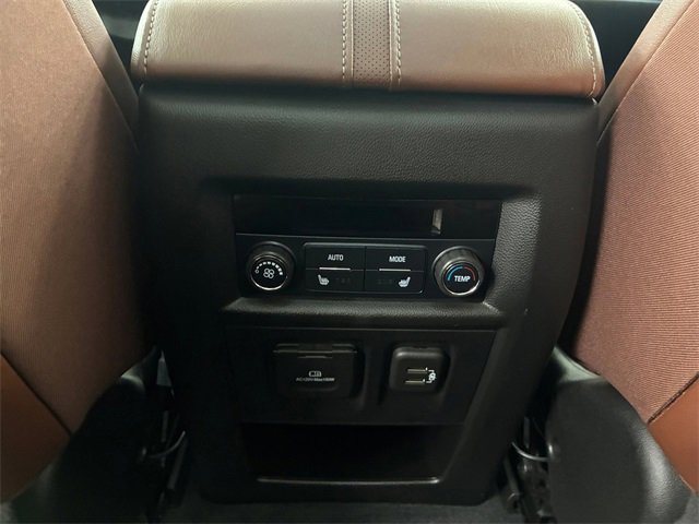 Used 2021 Chevrolet Traverse High Country image 19