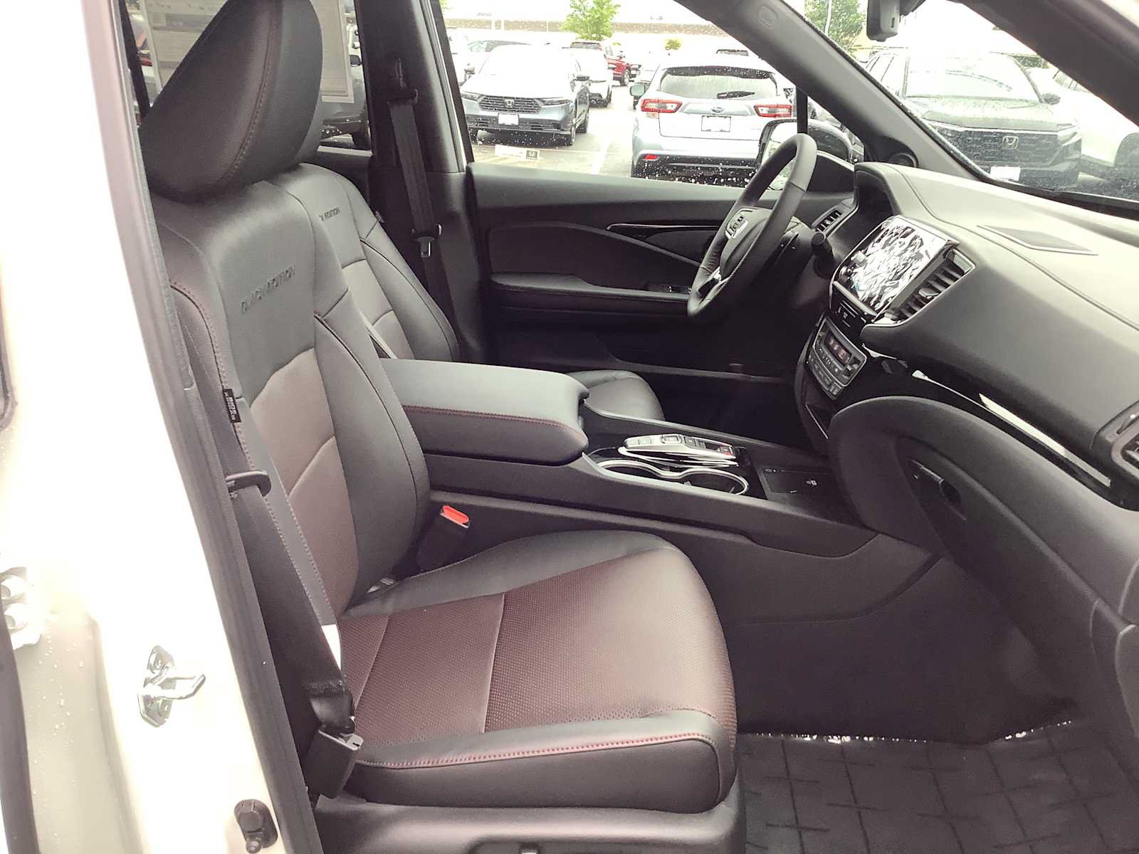 New 2026 Honda Ridgeline Black Edition image 15