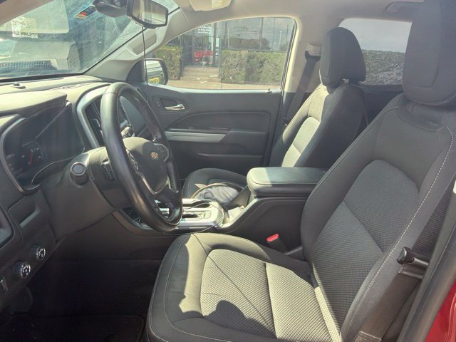 Used 2019 Chevrolet Colorado LT w/ LT Convenience Package AWD/4WD image 8