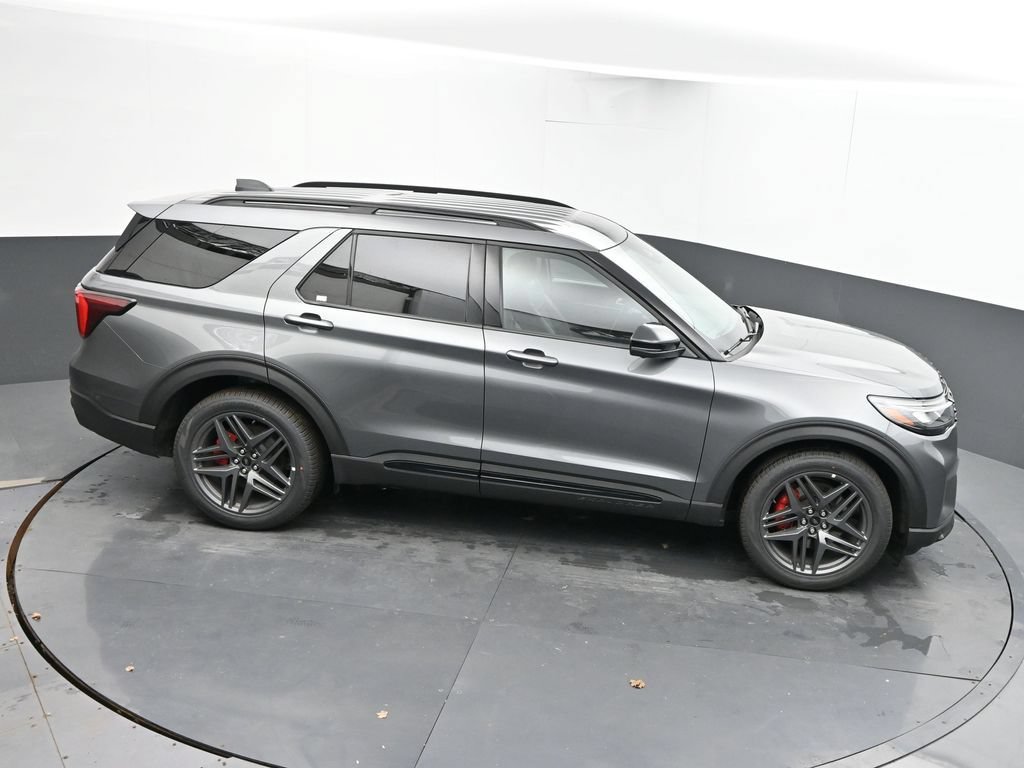 New 2026 Ford Explorer ST AWD/4WD image 37