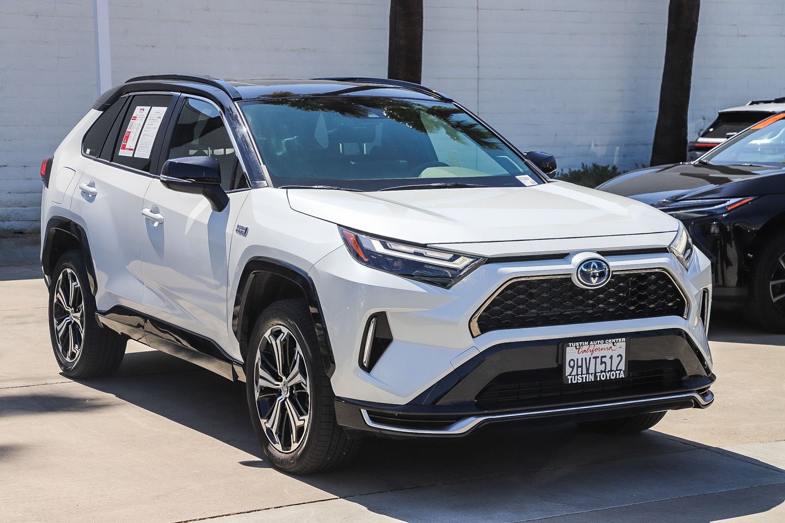 Used 2023 Toyota RAV4 XSE w/ Weather Package AWD/4WD image 3