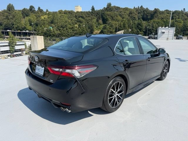 Certified 2023 Toyota Camry SE w/ Cold Weather Package AWD/4WD image 5
