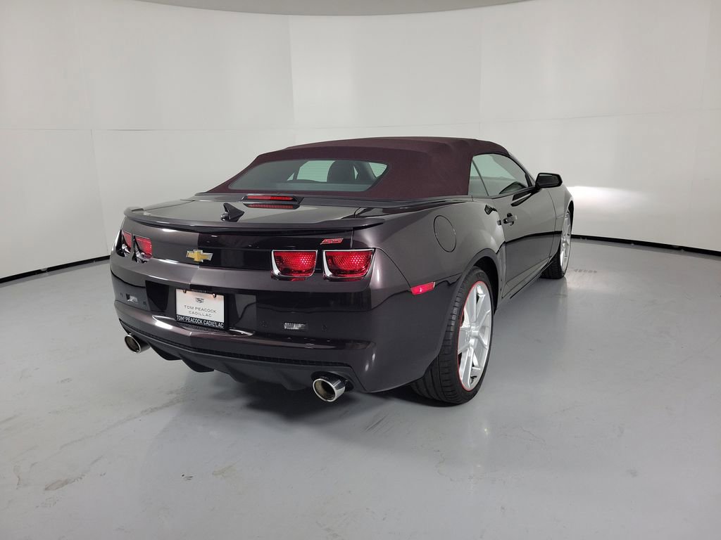 Used 2011 Chevrolet Camaro SS w/ RS Package image 4