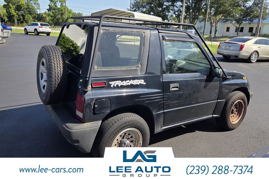 Used 1998 Chevrolet Tracker 4WD Convertible image 4