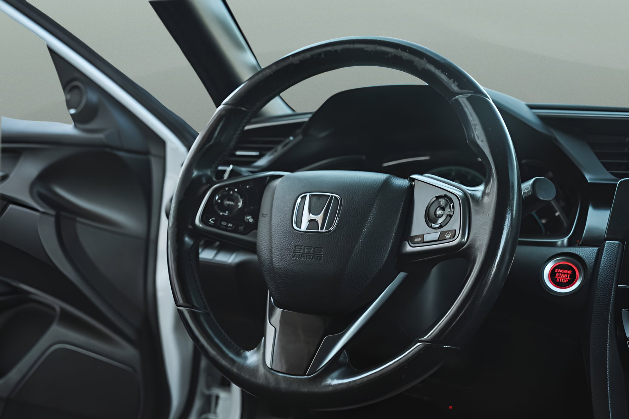Used 2020 Honda Civic EX image 24