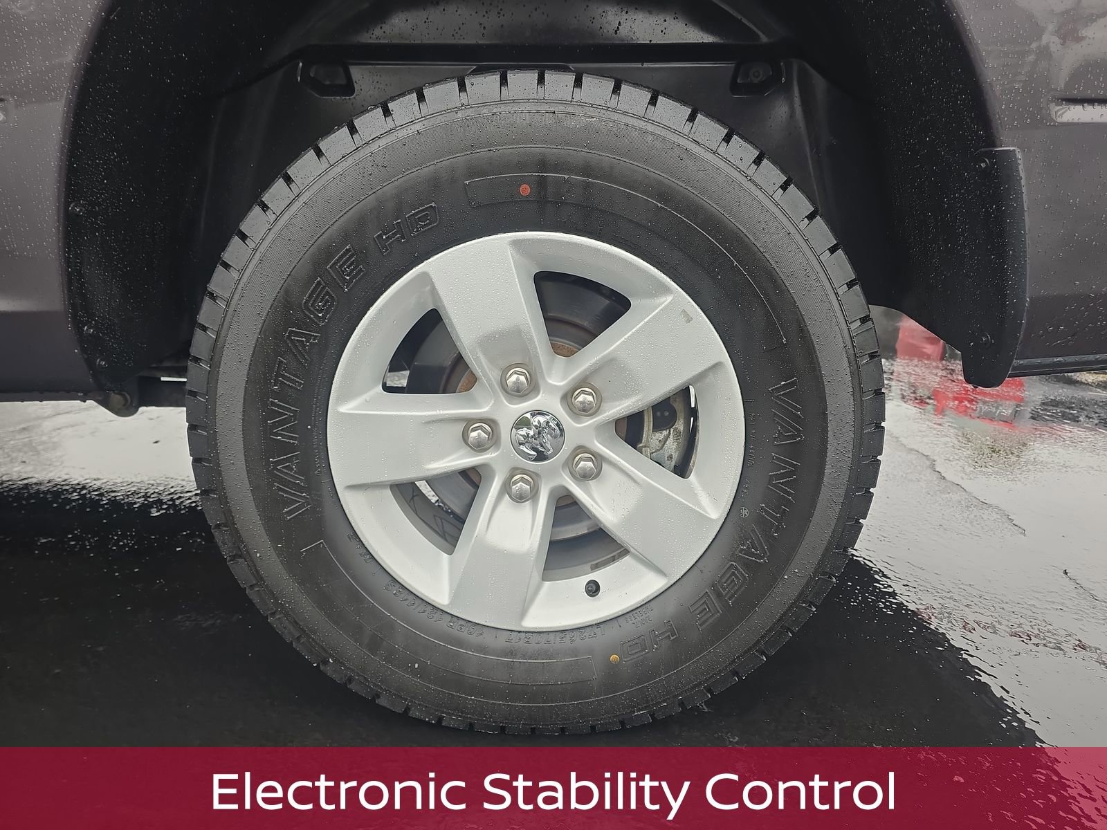 Used 2024 RAM 1500 Classic SLT image 11