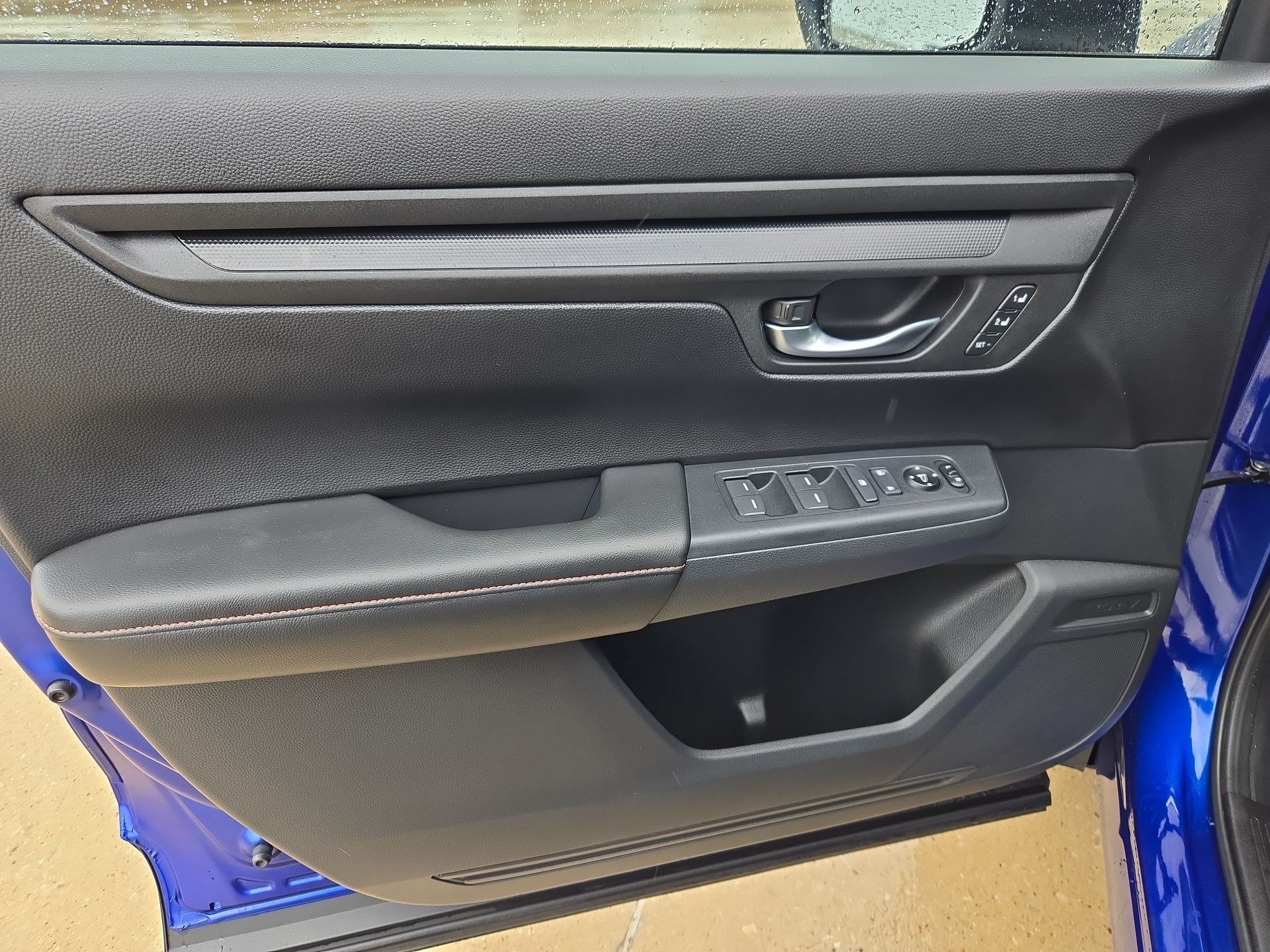 Used 2025 Honda CR-V Sport-L image 13