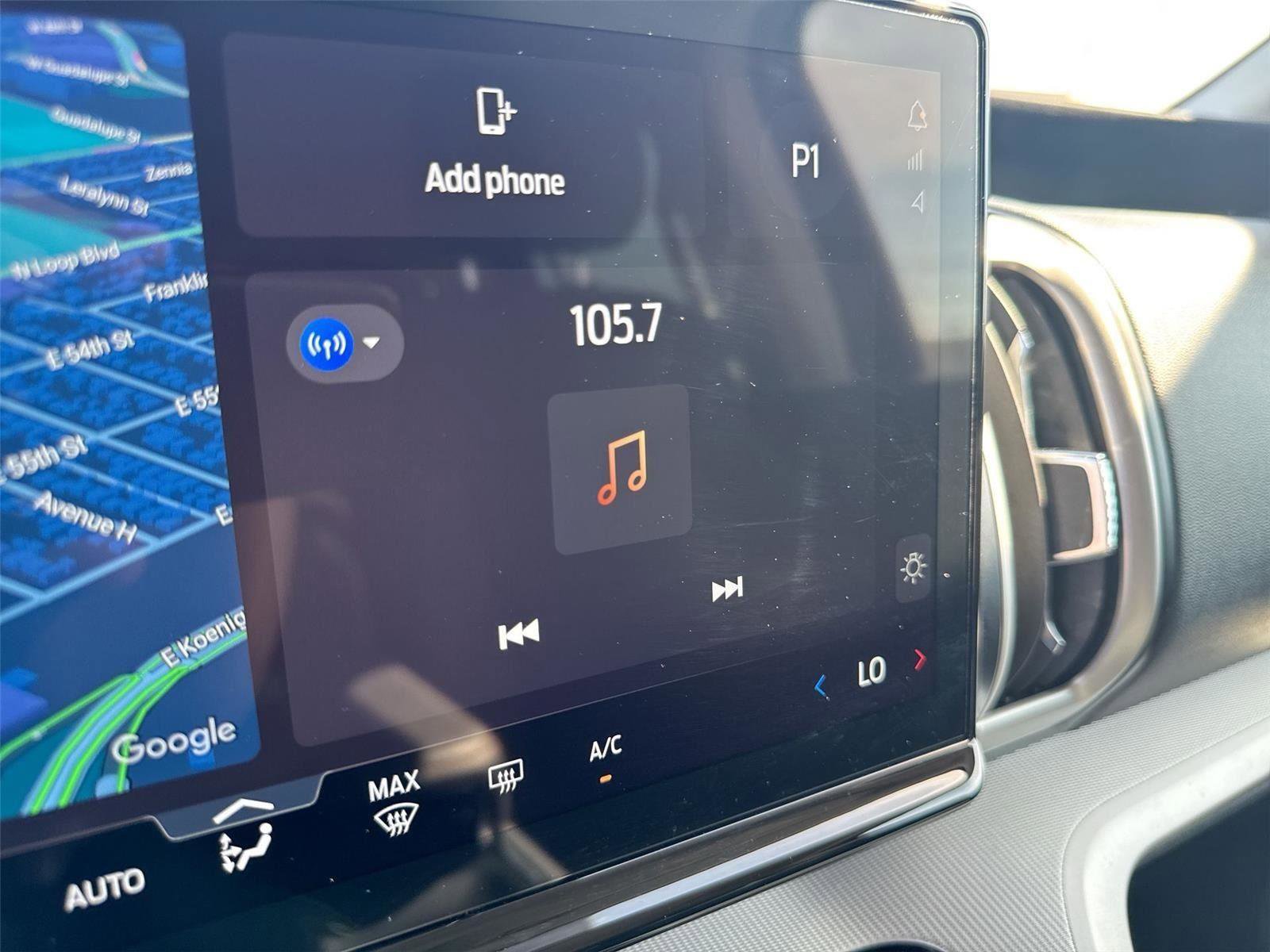 Certified 2025 Ford Expedition Active image 12