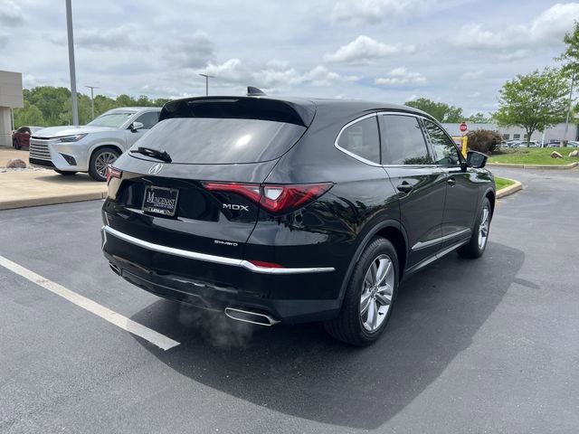 Used 2024 Acura MDX SH-AWD image 3