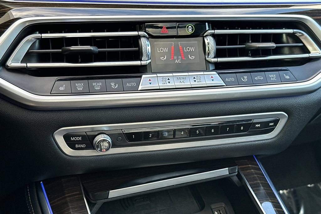 Used 2019 BMW X5 xDrive40i w/ M Sport Package image 24