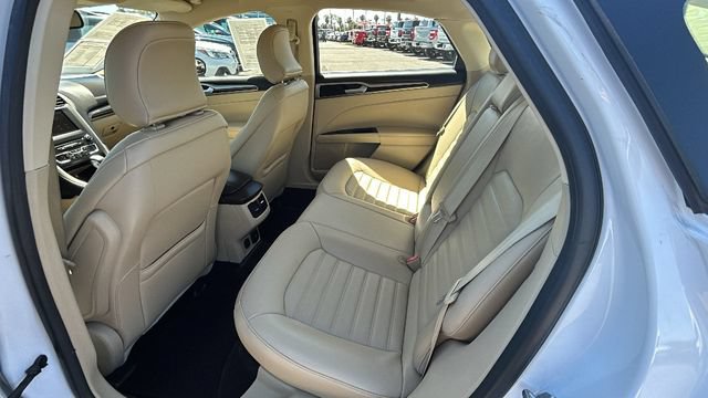 Used 2016 Ford Fusion Energi SE FWD image 15