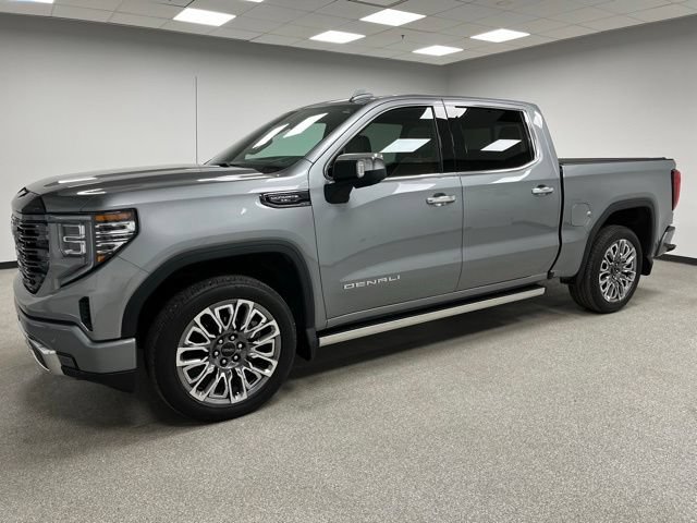 Used 2025 GMC Sierra 1500 Denali Ultimate AWD/4WD image 6