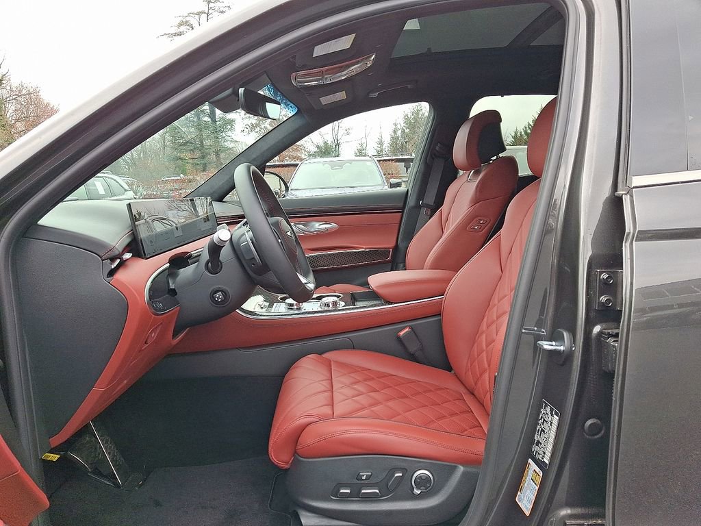 Used 2026 Genesis GV70 3.5T Sport Prestige image 12