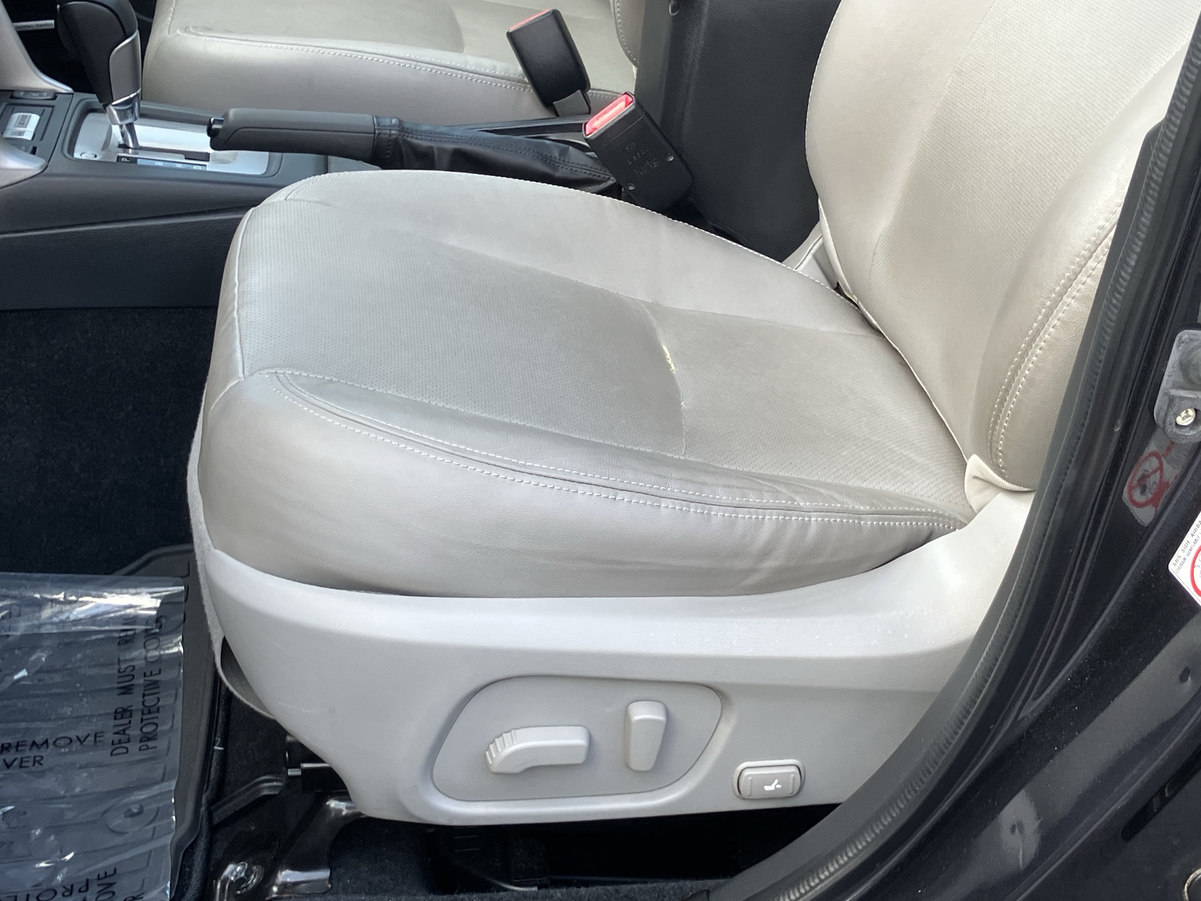 Used 2016 Subaru Forester 2.5i Limited AWD/4WD image 17