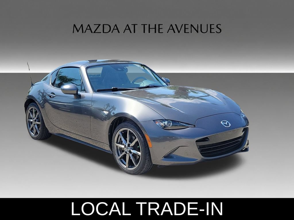 Used 2021 MAZDA MX-5 Miata RF Grand Touring RWD image 2