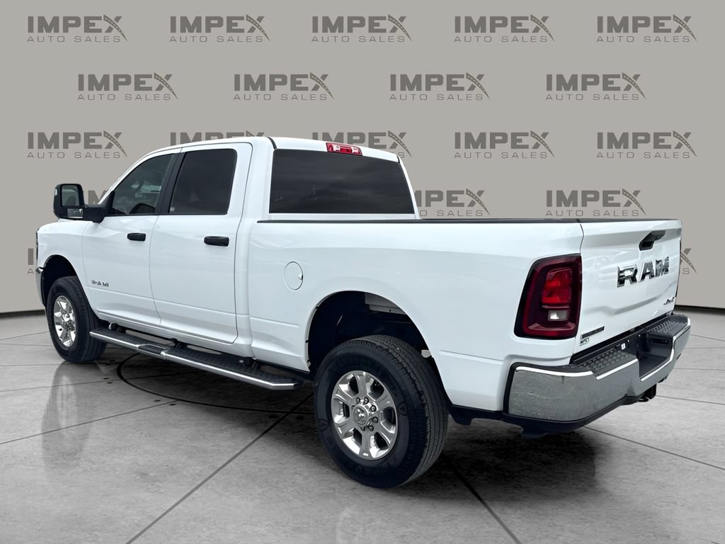 Used 2026 RAM 2500 Big Horn AWD/4WD image 3