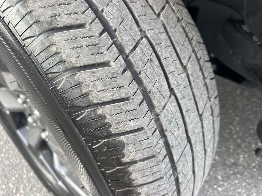 Used 2022 Ford F150 Lightning Lariat w/ Equipment Group 511A High image 36