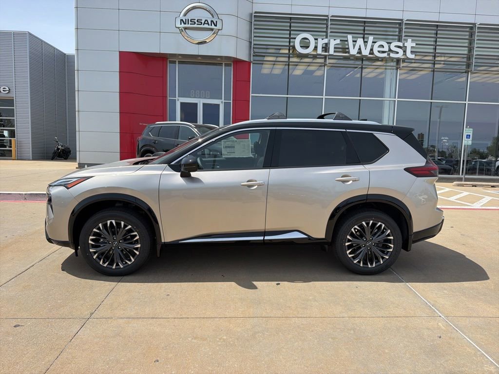 New 2026 Nissan Rogue Platinum AWD/4WD image 2