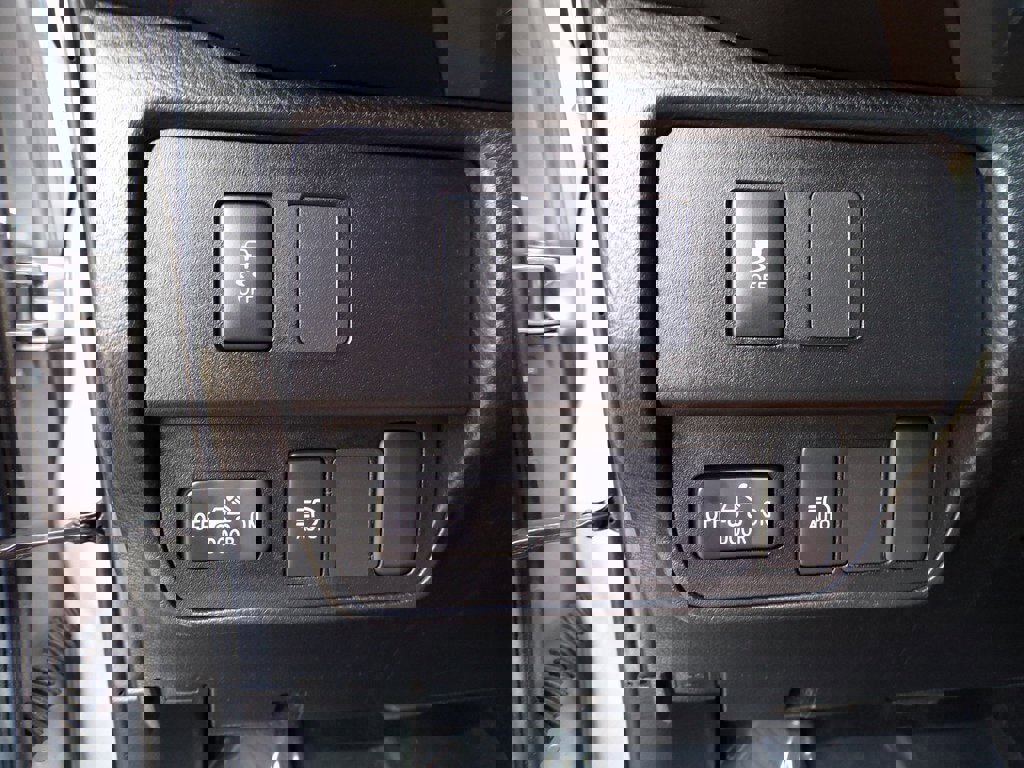 Used 2022 Toyota Tacoma 4x4 Double Cab image 25