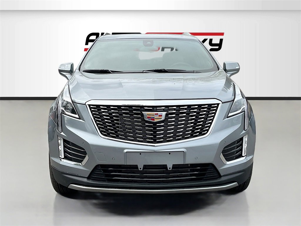 Used 2024 Cadillac XT5 Premium Luxury image 2