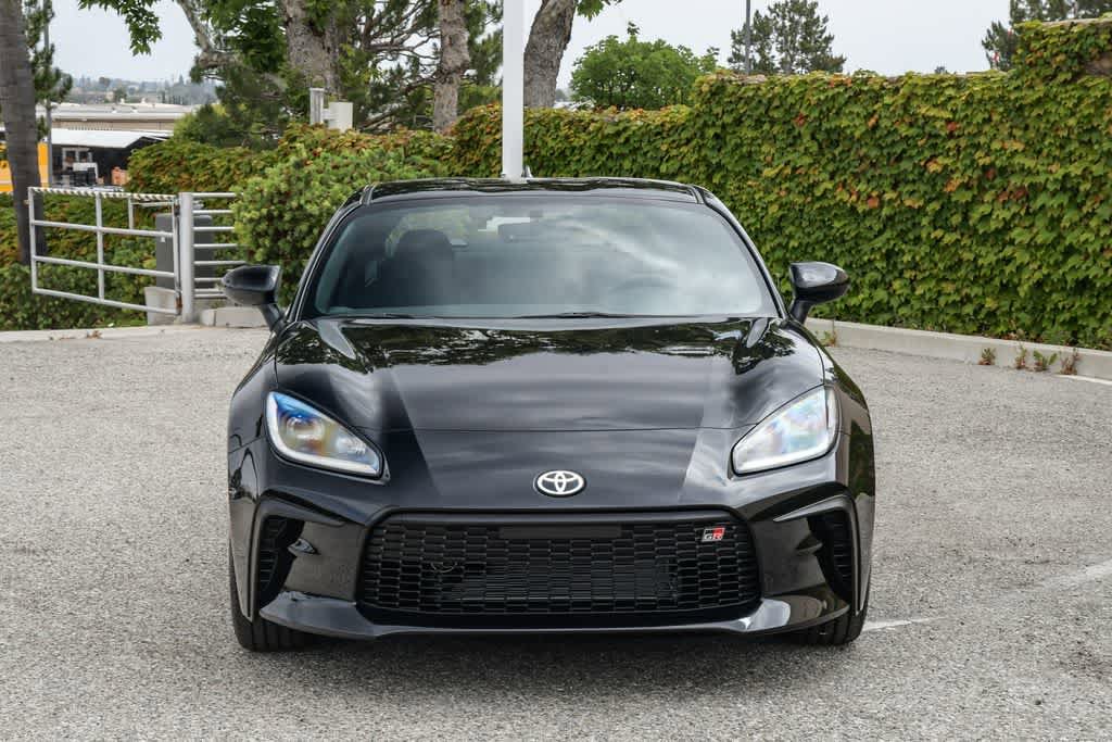 New 2026 Toyota GR86 RWD image 2