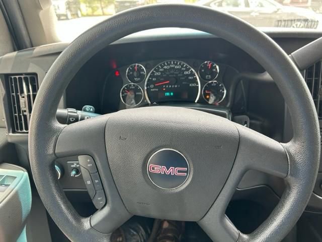 Used 2019 GMC Savana 2500 w/ Driver Convenience Package image 9