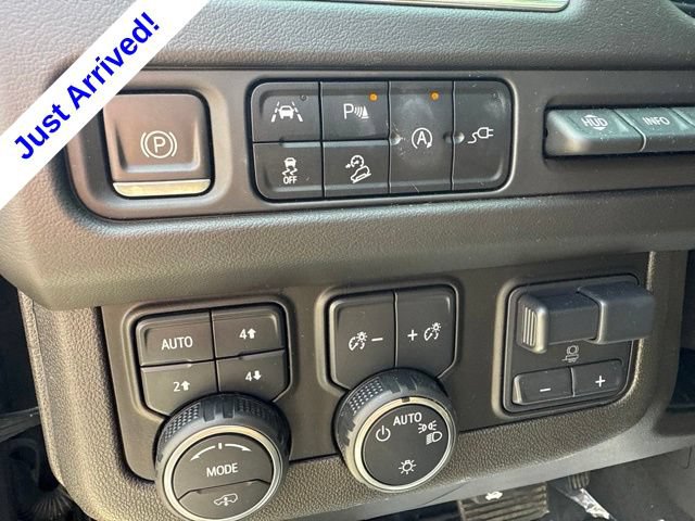 Used 2021 Chevrolet Tahoe High Country AWD/4WD image 11