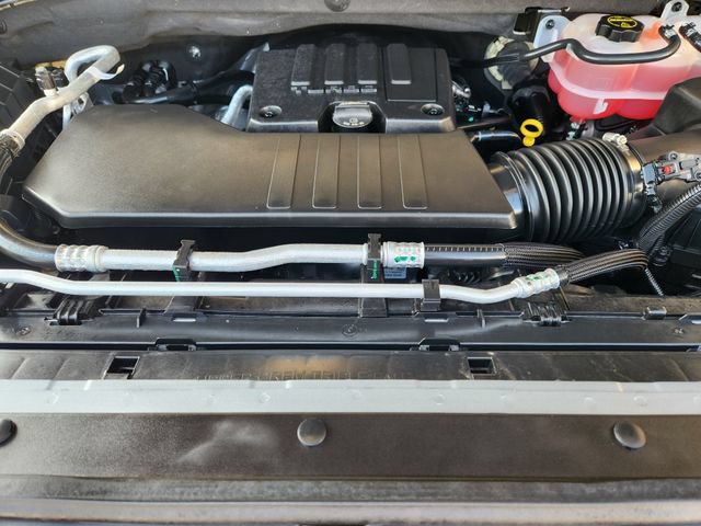 Used 2025 Chevrolet Silverado 1500 Custom RWD image 31