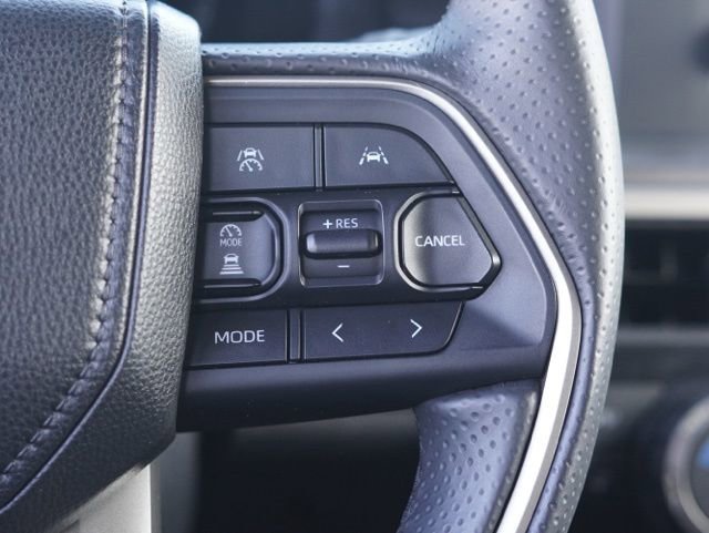 Certified 2025 Toyota 4Runner TRD Off-Road image 22