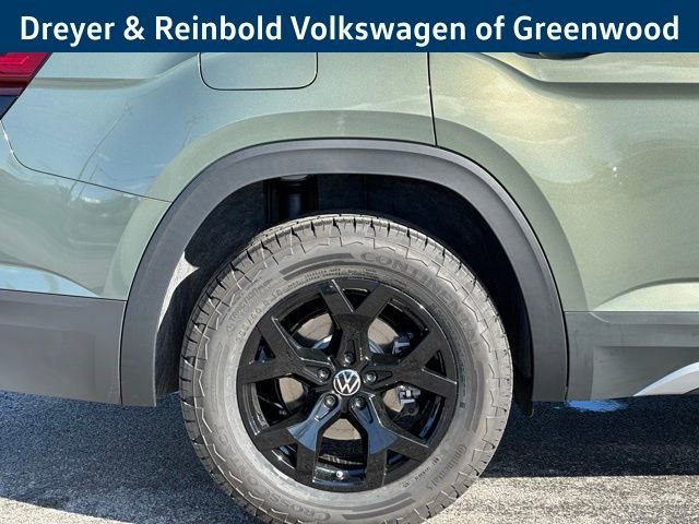 New 2026 Volkswagen Atlas Peak Edition image 9