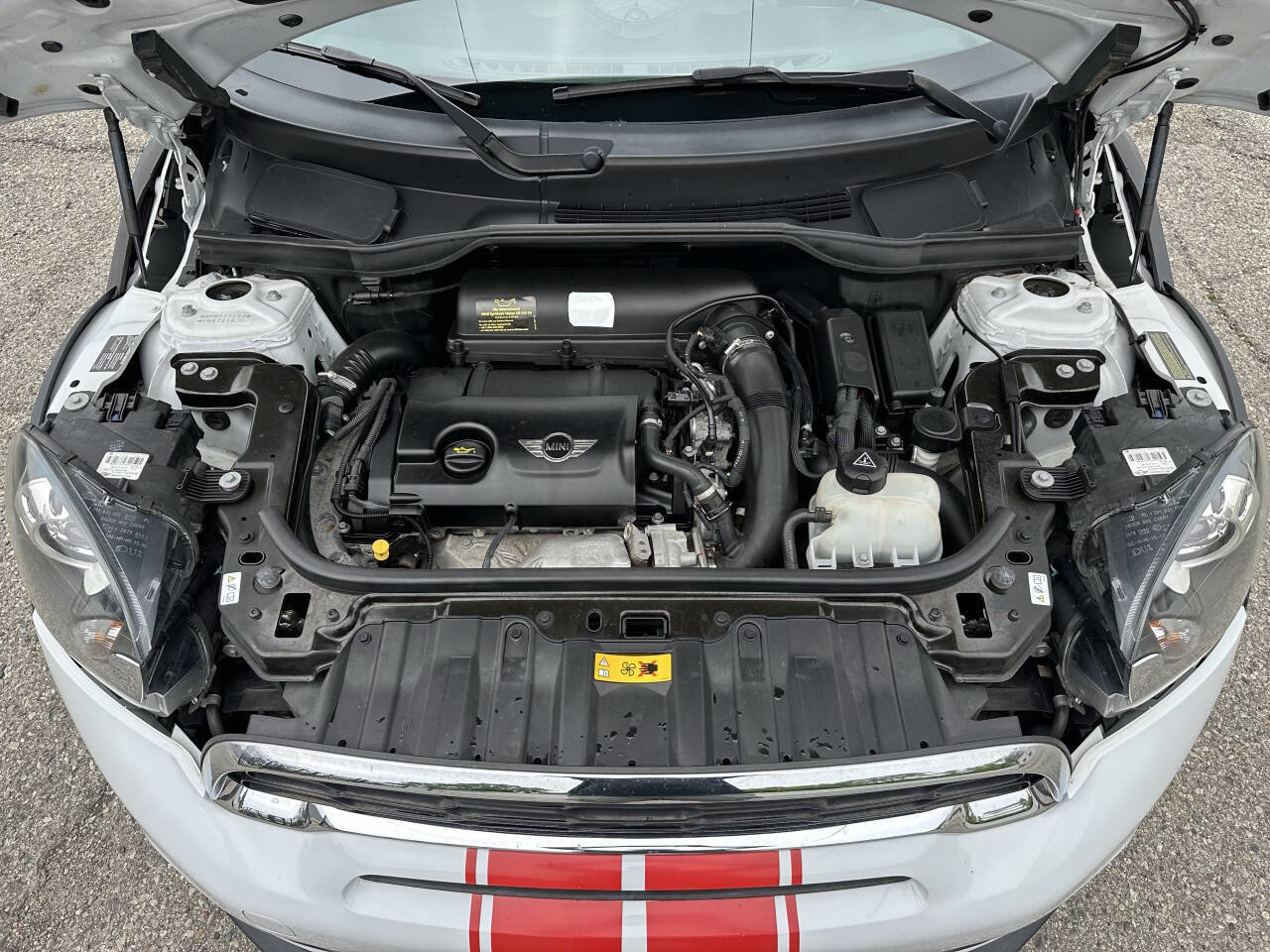 Used 2014 MINI Cooper Paceman S image 9