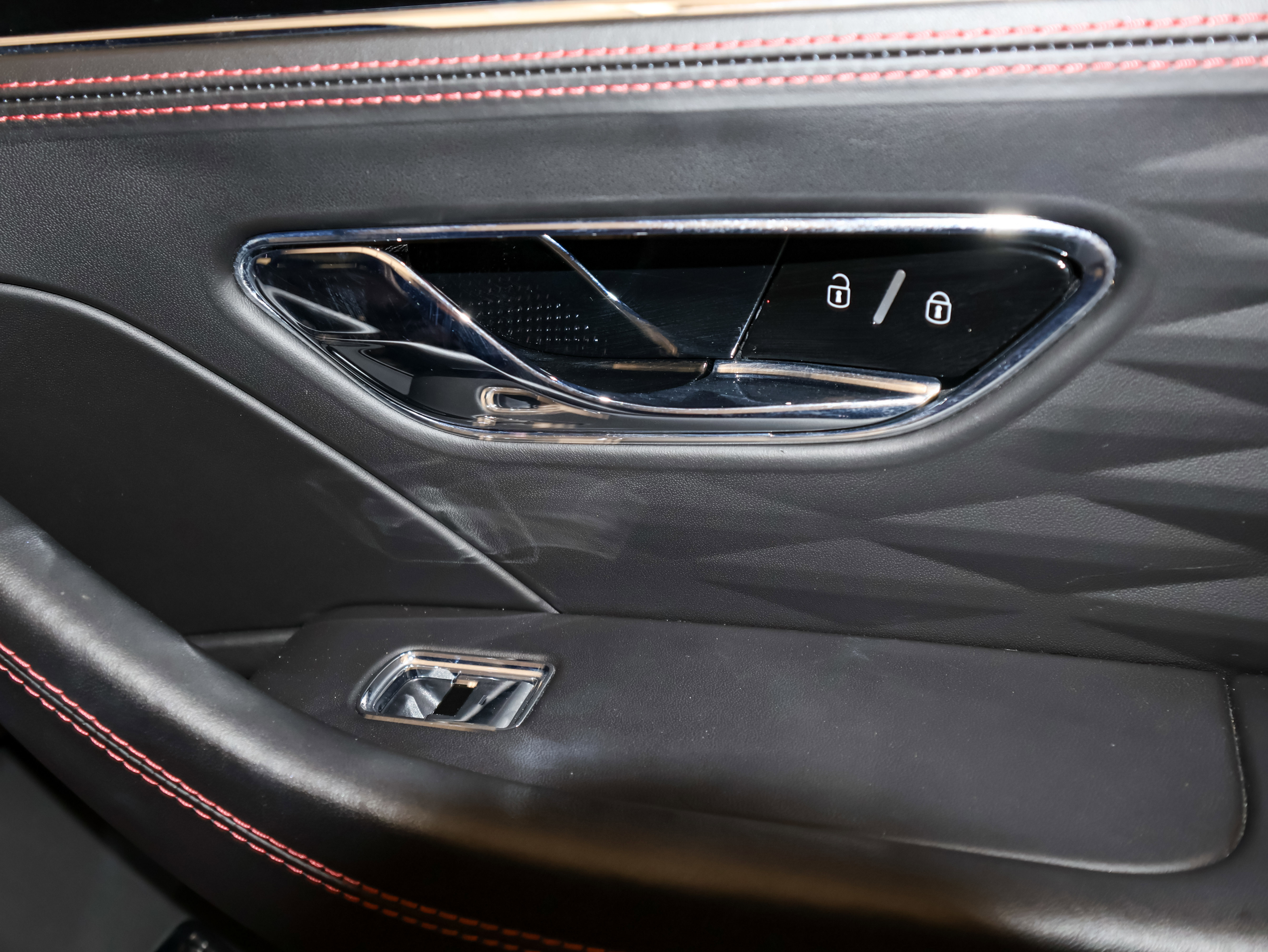 Used 2022 Bentley Flying Spur V8 image 57