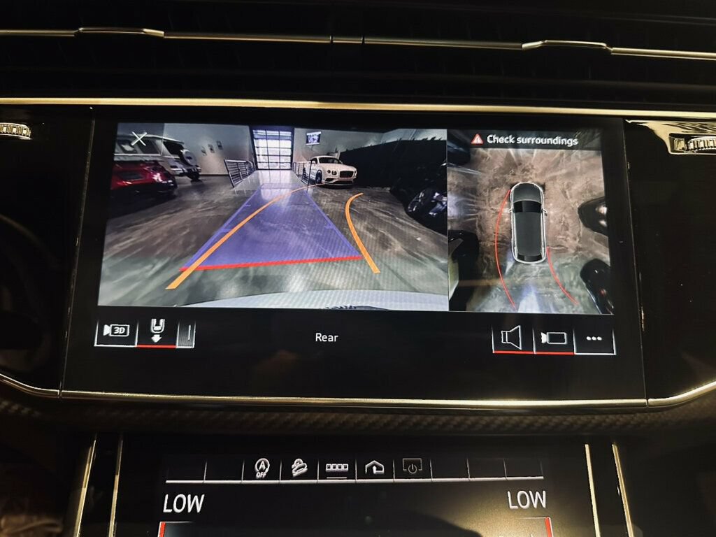 Used 2022 Audi RS Q8 AWD/4WD image 16