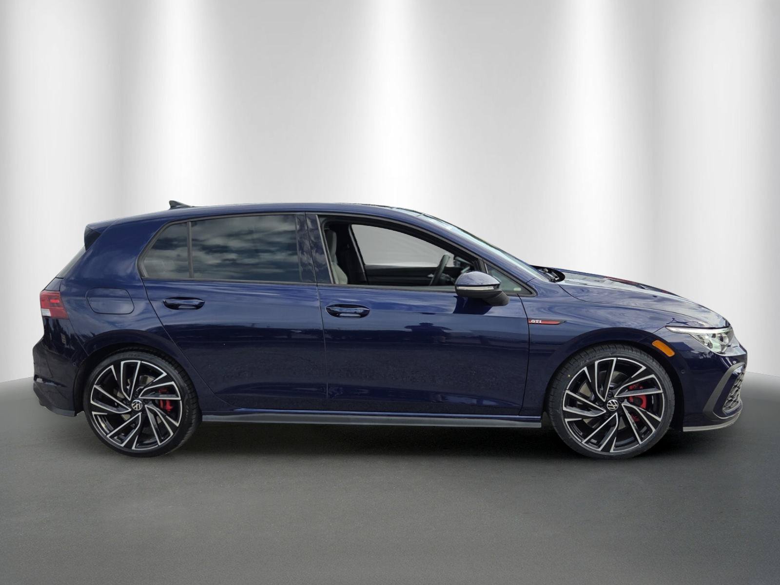 Used 2022 Volkswagen GTI Autobahn FWD image 8