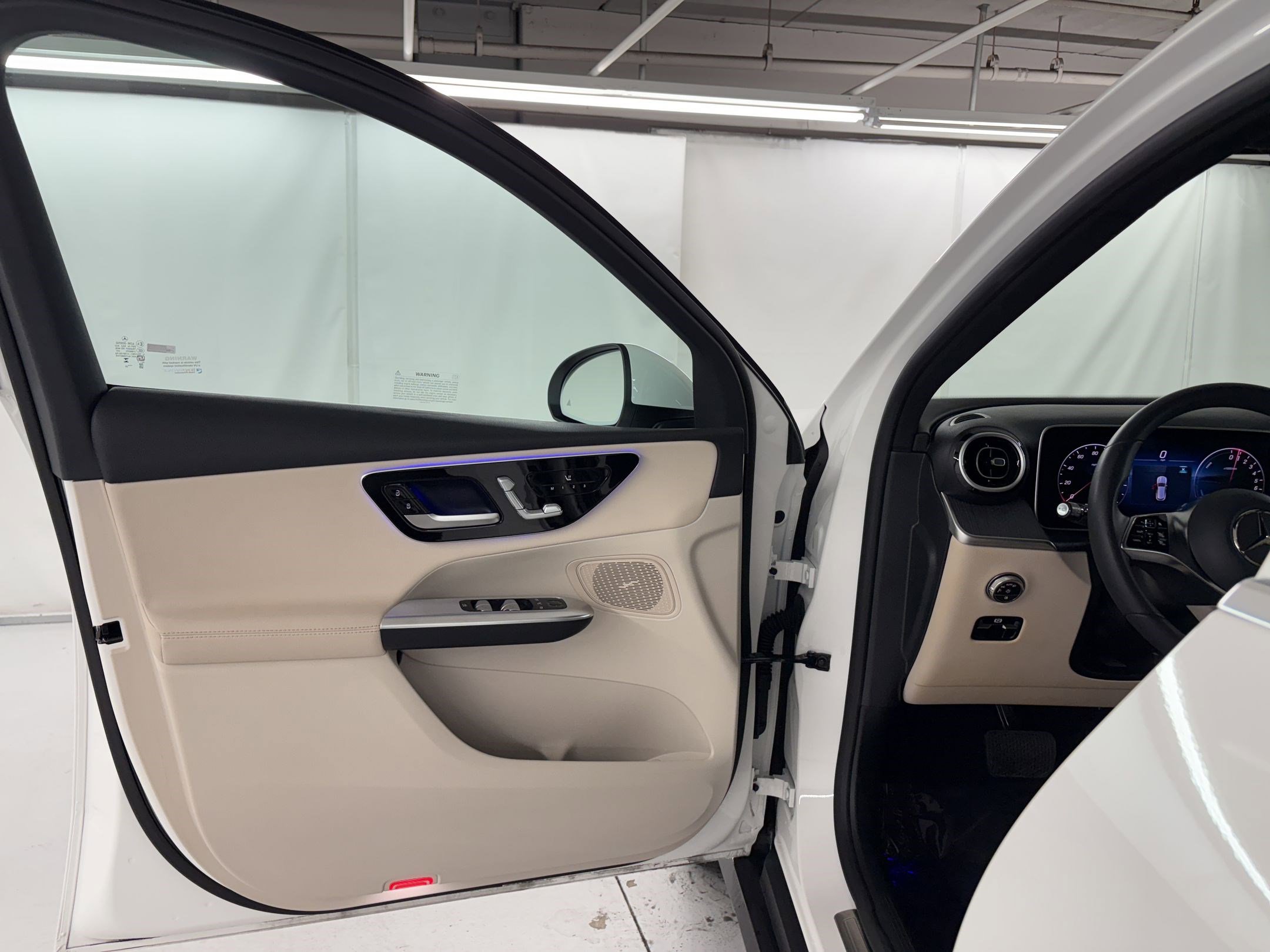 Certified 2025 Mercedes-Benz GLC 350e 4MATIC image 18